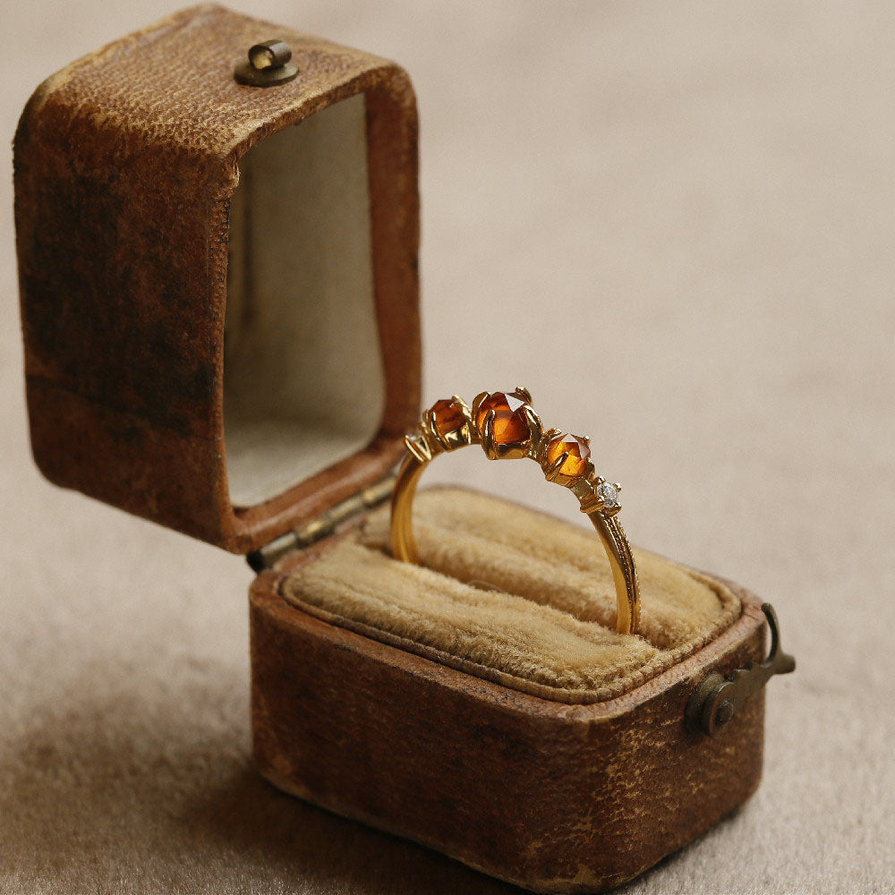 Temperament Gem Ring LT1013