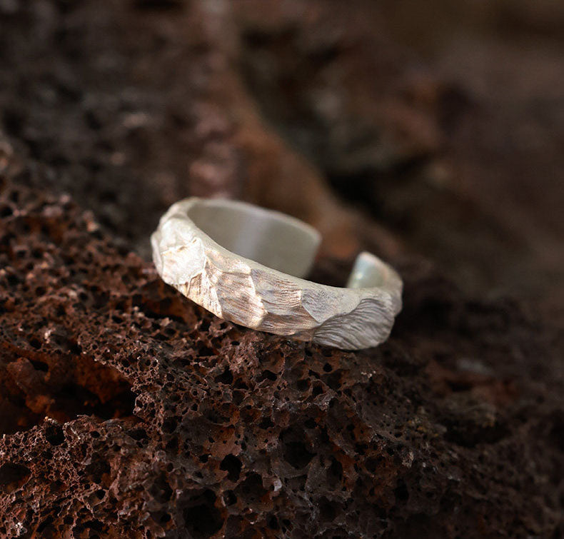 The Worn Ridge Ring