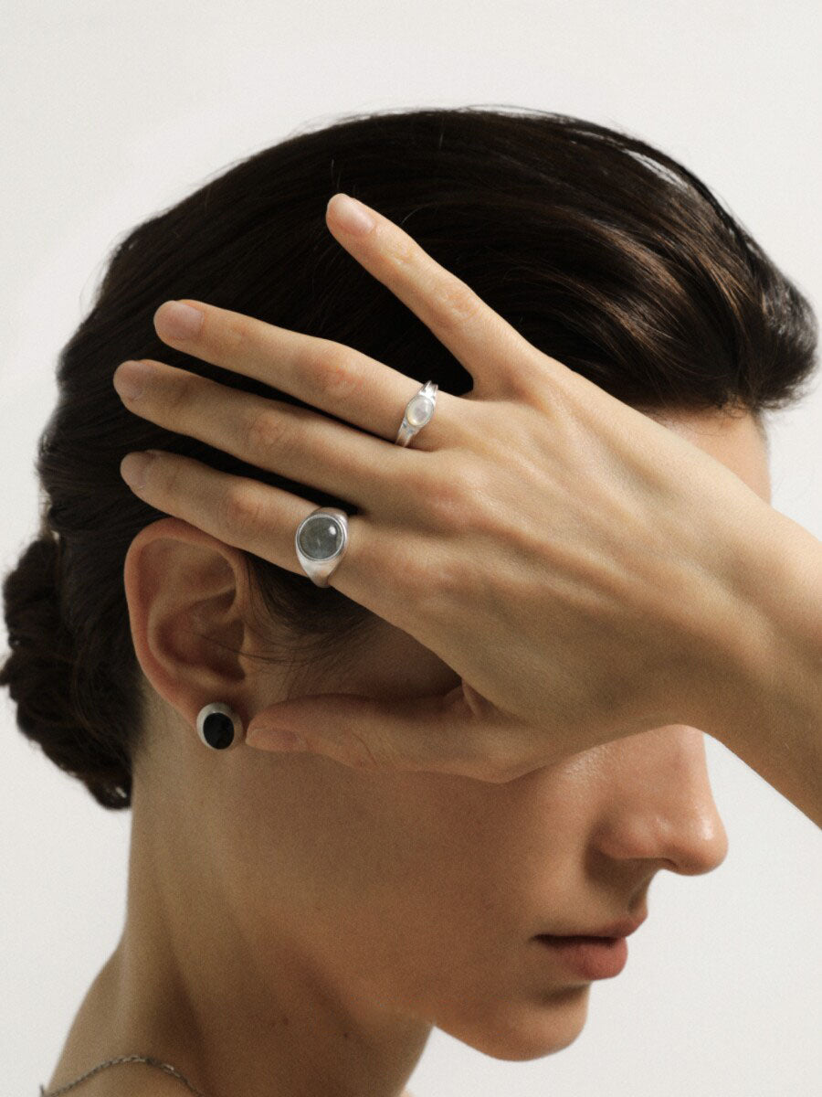 The Lunar Shell Ring